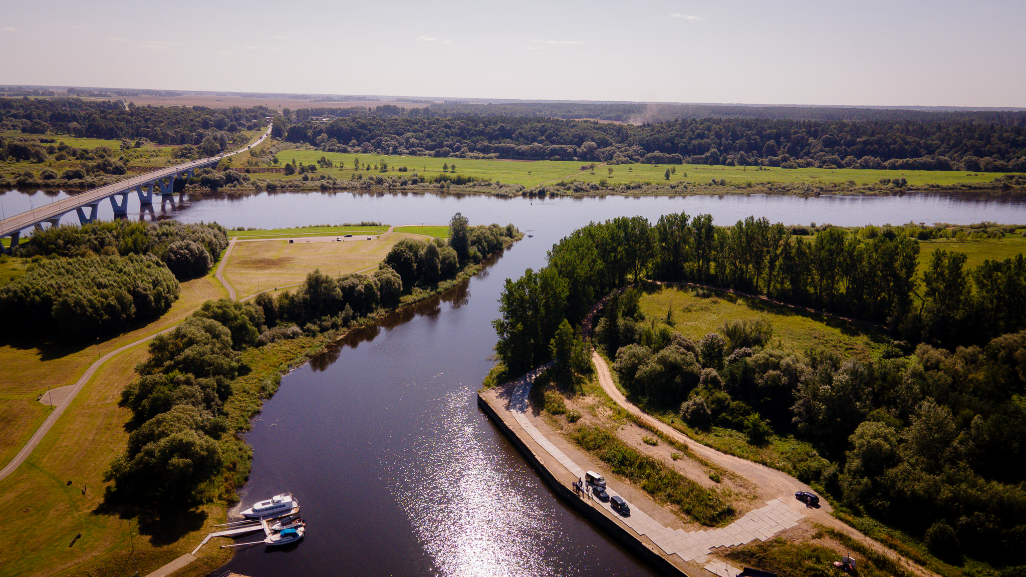 Vystant Jurbarko uostą – dar vienas žingsnis: Klaipėdos uosto direkcijai perduota žemė šalia krantin...