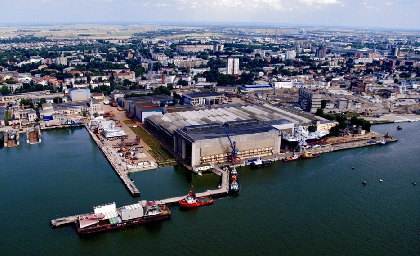 UAB „Vakarų Baltijos laivų statykla“ pasirašė dvi sutartis