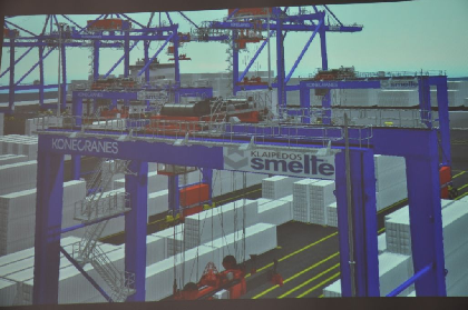 Klaipėdoje pasirašyta „POST-PANAMAX“ tipo konteinerinių uosto kranų pirkimo sutartis