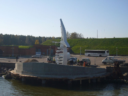 On the 17th of October 2011 the symbol of freedom and courage the seabird albatross „spread his wing...