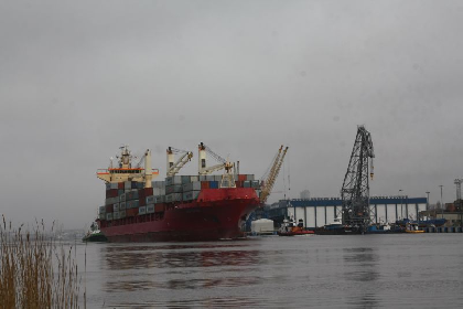 Review of cargo handling in Klaipėda and other eastern coast Baltic sea ports January – March of 201...