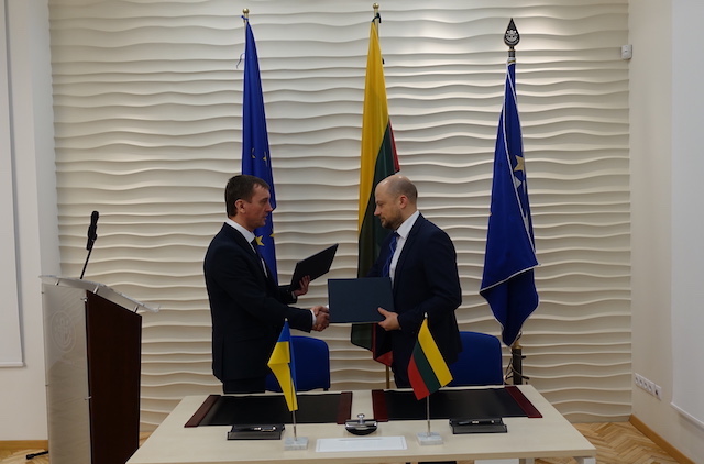 Sutarta bendradarbiauti su Ukrainos uostu