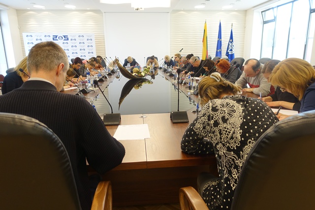 Uosto direkcijos darbuotojai rašė Nacionalinį diktantą