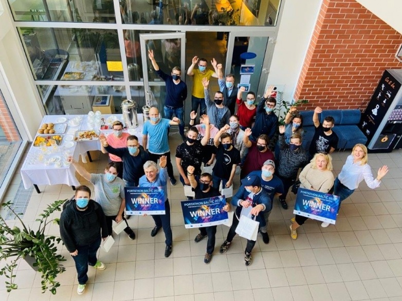 Uosto technologijų hakatone triumfavo komandos iš Lietuvos, Vokietijos ir JAE